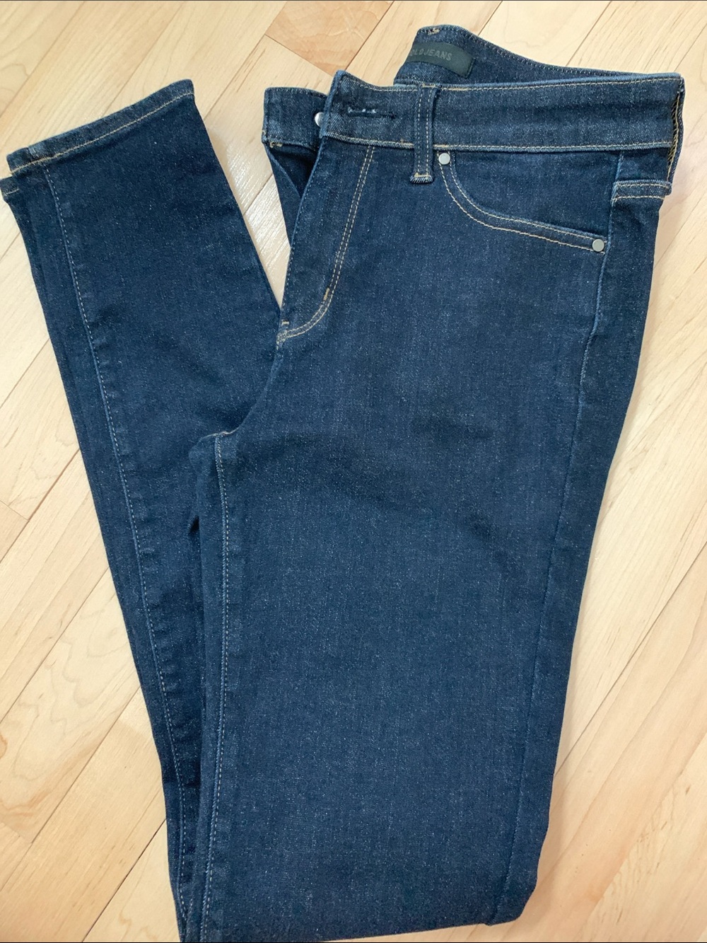 Uniqlo Women's Dark Indigo Skinny Jeans